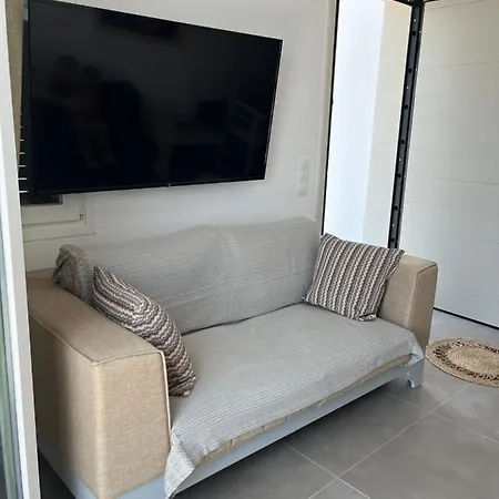 White Villa Parikia (Paros)