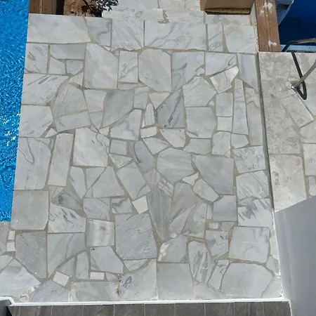 Villa White *