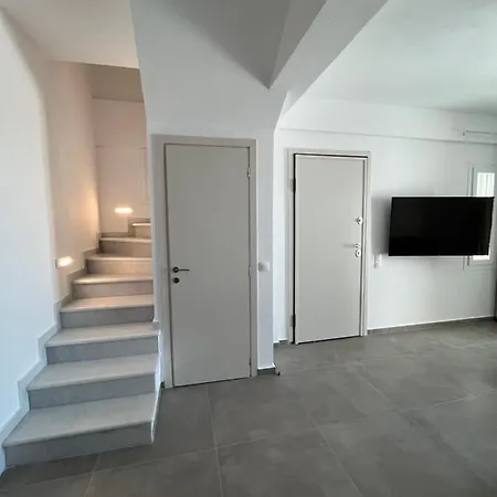 Villa White *