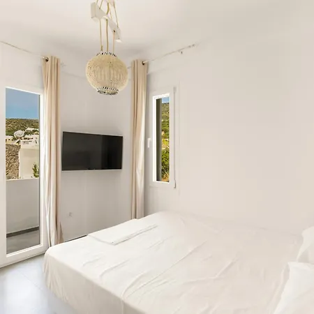 Villa White